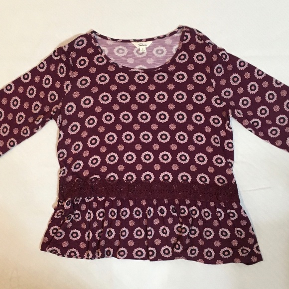 NWT Takara Bell Sleeve Peplum Top - Picture 2 of 9